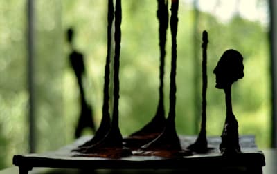 Skulpturkonst av Alberto Giacometti på Konstmuseet Louisiana somamren 2010.