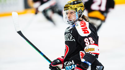 Robert Rooba är tvåa i skytteligan.