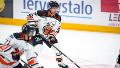 Arto Laatikainen.