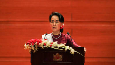 Aung San Suu Kyi höll ett tv-tal till nationen om rohingya-krisen 19.9.2017.
