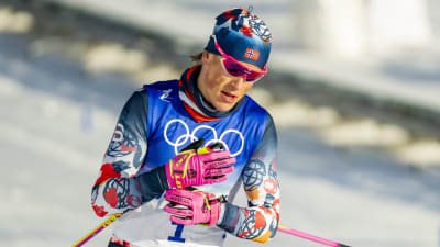 Johannes Høsflot Klæbo skidar.