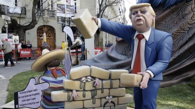 President Donald Trumps planerade murbygge och invandringspolitik väcker ilska och rädsla bland mexikaner