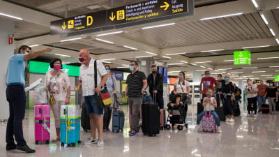 Turister anlände till Palma de Mallorca den 22 juni. 