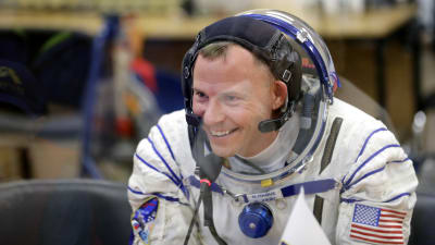 Astronauten Nick Hague inför färden till den internationella rymdstatsionen. 