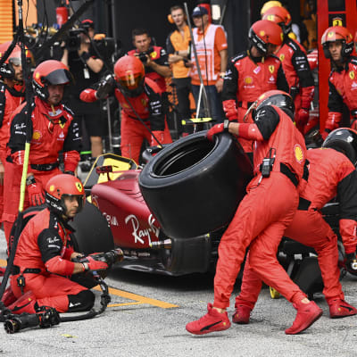 Ferrarilla oli rengas kadoksissa. 