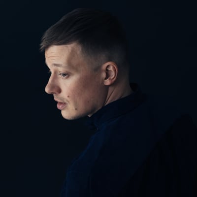 Författaren Kaj Korkea-aho.