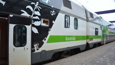 Restaurangvagn på tåg.