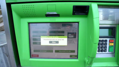 Biljettautomat visar att det inte finns biljetter att köpa.