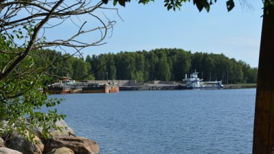 Skogby hamn