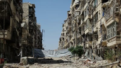 Tuhoutunut kaupunginosa Aleppossa.