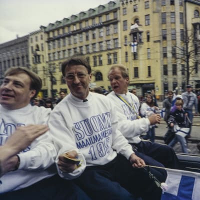 Guldfest i Helsingfors efter ishockey-VM 1995.