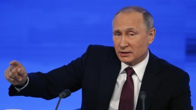 Rysslands President Vladimir Putin håller tal under sin årliga stora presskonferens.