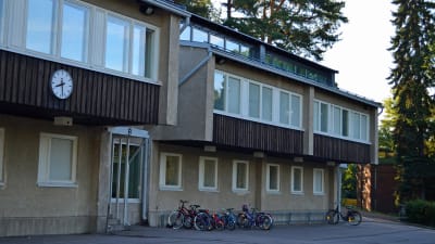 Kottby lågstadieskola hör till Helsingforsskolorna med den farligaste trafiken.