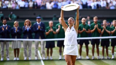 Kerber firar vinsten i Wimbledon