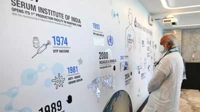 Indiens premiärminister Narendra Modi besöker Indiens seruminstitut för att granska utvecklingen av ett covid-19-vaccin.
