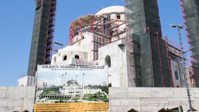 Moskébygge i Tirana.