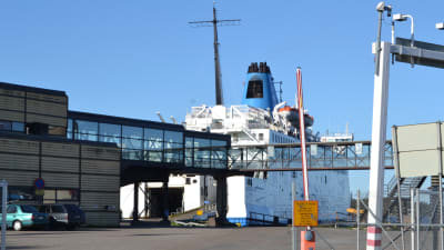 Wasa Express i hamnen i Vasa.