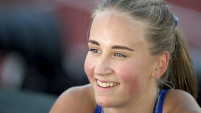 Viivi Lehikoinen.