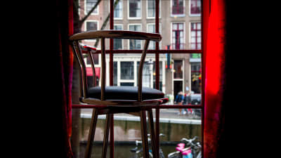 Fönster för prostituerad i Amsterdam