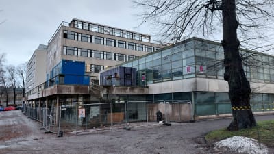 Åbo Akademis Gadolinia byggnad, cafédelen