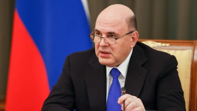 Rysslands premiärminister Michail Misjustin deltog den 4 april 2022 i ett sammanträde mellan regeringsmedlemmar och funktionärer från det styrande partiet Enade Ryssland.