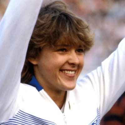 Tiina Lillak voitti MM-kultaa Helsingissä 1983.