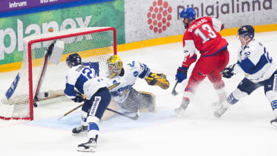 Finland släpper in mål mot Tjeckien.
