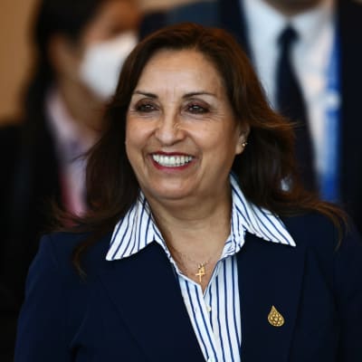 Perun varapresidenttinä aiemmin toiminut Dina Boluarte on vannonut valan ja on nyt virallisesti maan presidentti.