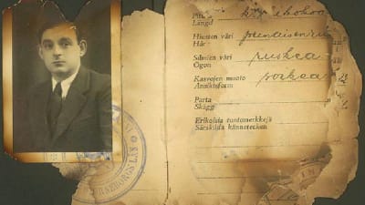Affärsmannen Hans Edward Szybilski flydde från Tyskland, kom via Sverige, Tyskland igen, Danmark, Norge, Sverige igen, Finland 1.12.1938.