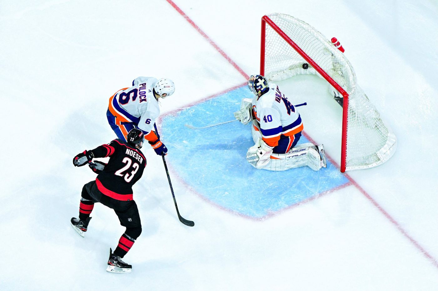 Registrato da Stefan Noysen.