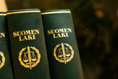 Bild av lagböcker.