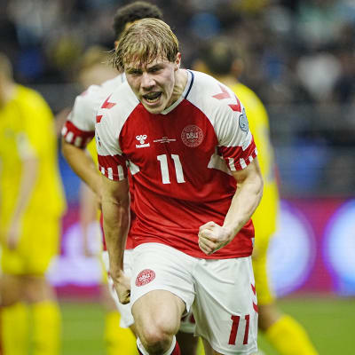 Rasmus Höjlund tuuletti maalia.