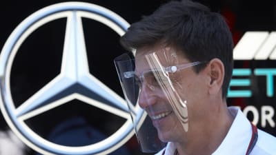 Toto Wolff under ett formel 1-lopp.