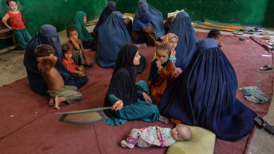 Interna flyktingar i Afghanistan efter talibansk offensiv. Distriktet Ghaziabad i provinsen Kunar 7.8.2021 