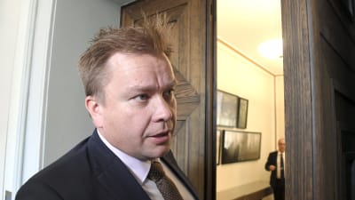 Centerns riksdagsledamot Antti Kaikkonen 28.5.2019 i riksdagen.
