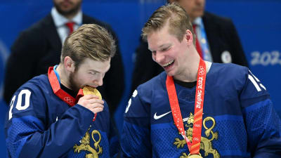 Niko Ojamäki och Miro Aaltonen med varsin guldmedalj i OS.