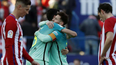 Lionel Messi kramar om sin lagkamrat.