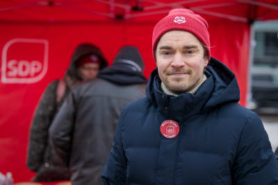 Henkilökuvassa, Dimitri Qvintus, SDP.