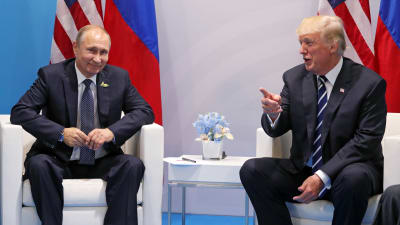 Vladimir Putin och Donald Trump träffas under G20-mötet i hamburg.