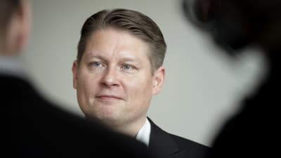 Finnairin toimitusjohtaja Topi Manner