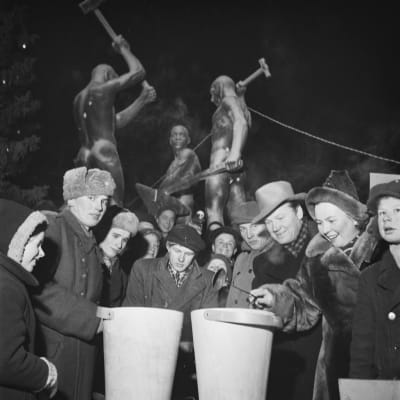Uudenvuoden tinan valantaa Helsingissä (1950-luku)