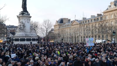 Demonstration mot antisemitism i Paris den 19 februari.