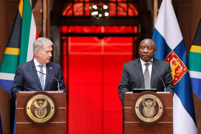 Presidenterna Sauli Niinistö och Cyril Ramaphosa.