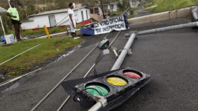 Trafikljus i spåren efter orkanen Maria i Luquillo i Puerto Rico.
