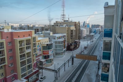Bild från Jakutsk som visar delar av stadsbilden.