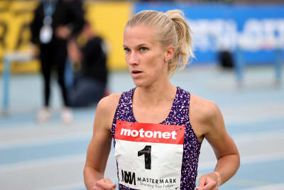 Camilla Richardsson på friidrottsbanan.