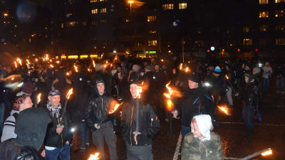 612-föreningen demonstrerar i Helsingfors, Tölö torg
