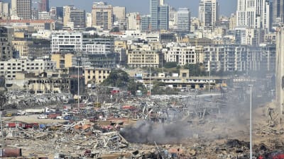 Massiv förstörelse efter explosion i Libanons huvudstad Beirut