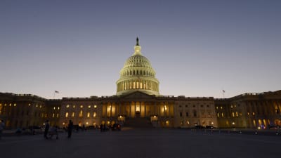 Capitol Hall i USA:s huvudstad Washington kvällen den 30 september 2013