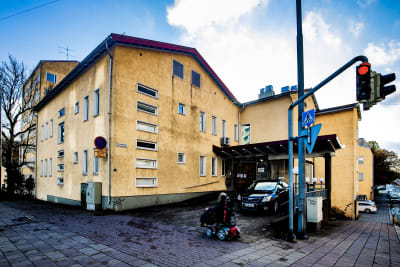 bild på fasaden av åbolands sjukhus